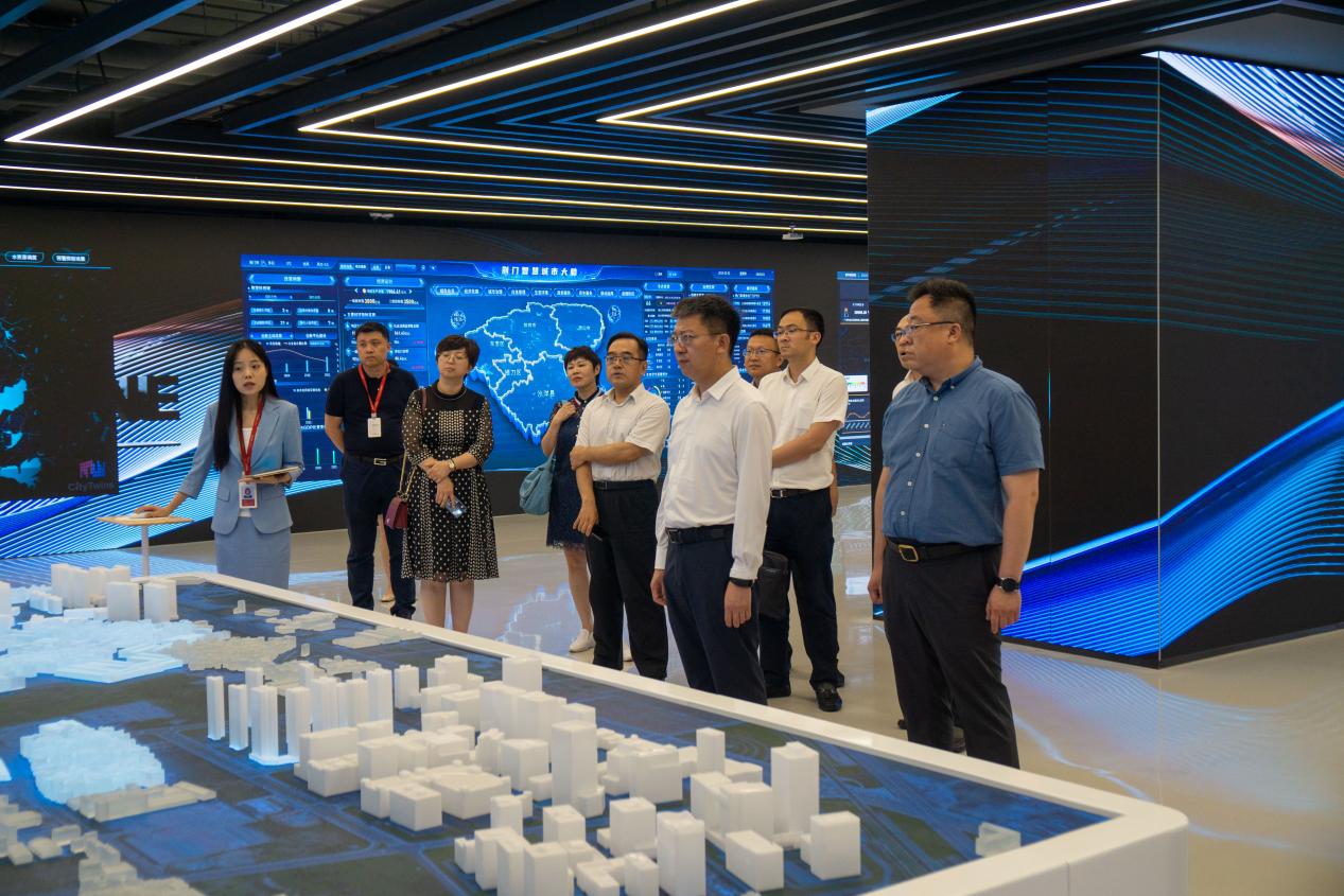 沈阳市沈河区向导一行赴明升mansion88动力交流考察